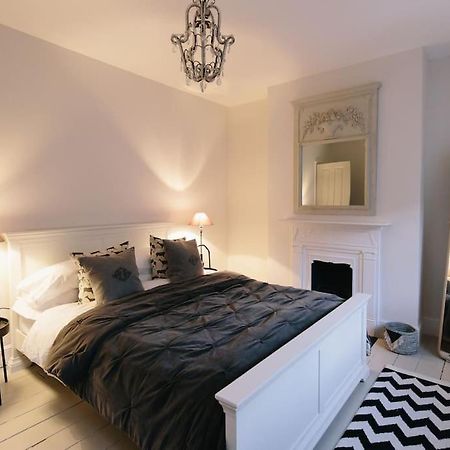 Beautiful House, Cirencester Centre, Parking Ngoại thất bức ảnh