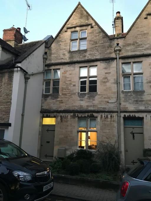Beautiful House, Cirencester Centre, Parking Ngoại thất bức ảnh